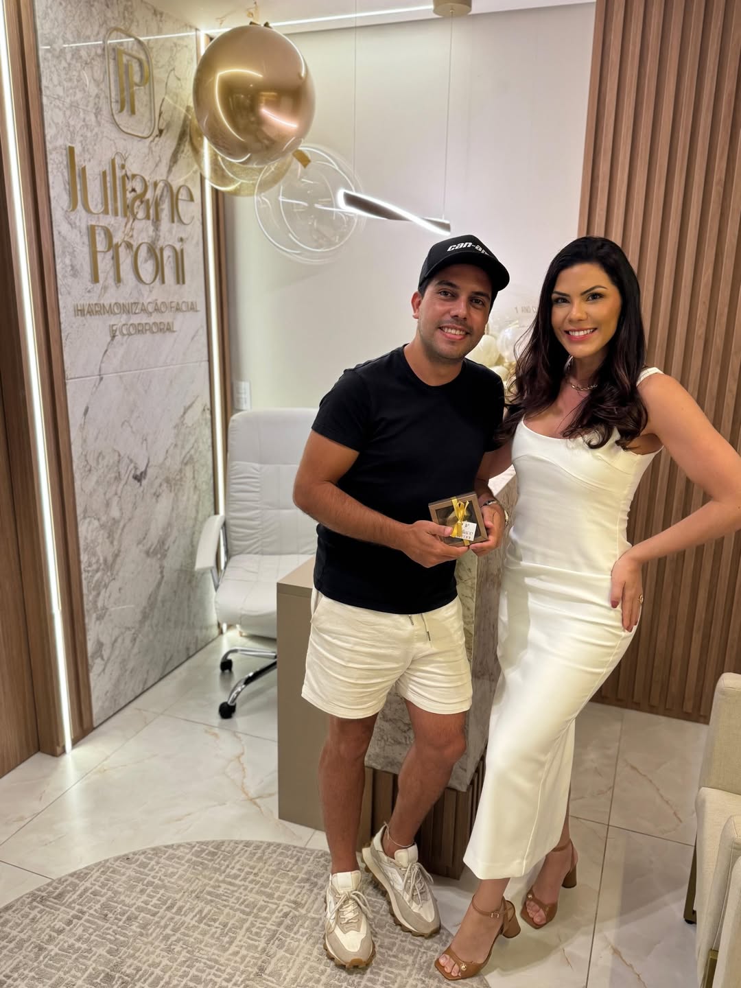 Juliane Proni, Harmonização Facial